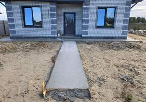 Дом 100м&sup2;, 1-этажный, участок 7 сот.  