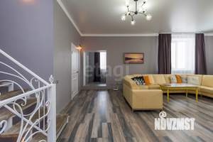 Дом 234м&sup2;, 2-этажный, участок 8 сот.  