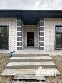 Дом 100м&sup2;, 1-этажный, участок 8 сот.  