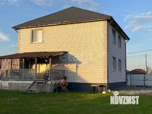 Дом 151м², 2-этажный, участок 10 сот.  
