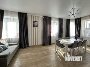 Коттедж 260м², 2-этажный, участок 7 сот.  
