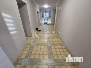 Дом 392м&sup2;, 3-этажный, участок 7 сот.  