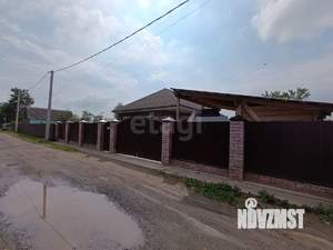 Дом 63м&sup2;, 1-этажный, участок 8 сот.  