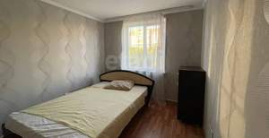 Дом 140м&sup2;, 2-этажный, участок 404 сот.  