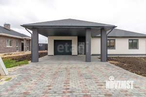 Дом 600м&sup2;, 1-этажный, участок 6 сот.  