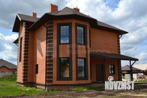 Коттедж 210м², 2-этажный, участок 15 сот.  