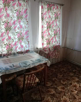 Дом 50м², 2-этажный, участок 3 сот.  