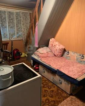 Дом 40м², 2-этажный, участок 8 сот.  