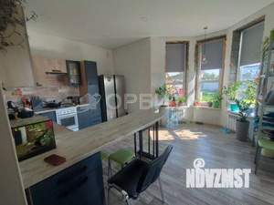 Дом 87м&sup2;, 2-этажный, участок 10 сот.  