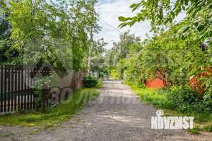 Дом 30м&sup2;, 2-этажный, участок 4 сот.  