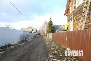 Коттедж 140м², 2-этажный, участок 6 сот.  