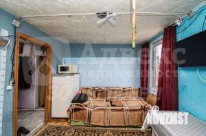 Дом 27м&sup2;, 2-этажный, участок 5 сот.  