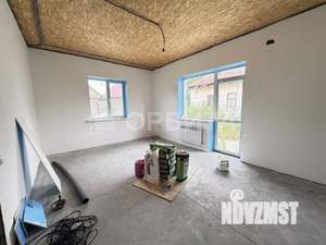 Дом 90м&sup2;, 2-этажный, участок 8 сот.  