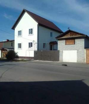 Дом 240м², 2-этажный, участок 7 сот.  