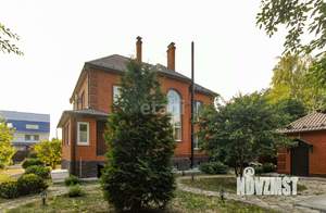 Дом 350м², 3-этажный, участок 11 сот.  