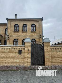 Коттедж 280м², 3-этажный, участок 6 сот.  