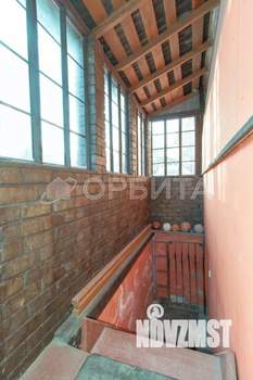 Дом 296м&sup2;, 2-этажный, участок 8 сот.  