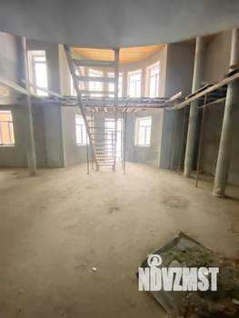 Коттедж 997м&sup2;, 2-этажный, участок 70 сот.  