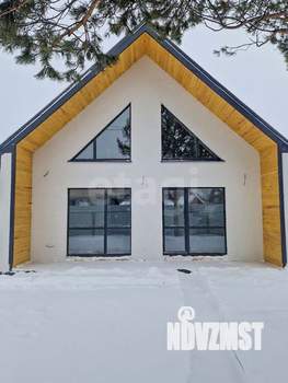 Дом 100м&sup2;, 2-этажный, участок 4 сот.  