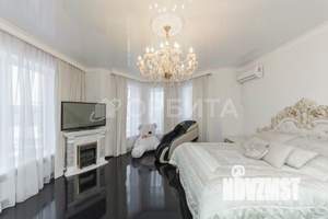 Дом 171м&sup2;, 2-этажный, участок 7 сот.  