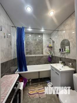 Дом 70м², 2-этажный, участок 6 сот.  