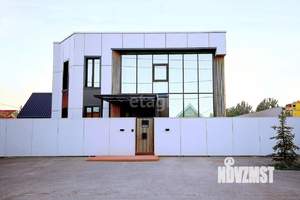 Дом 203м&sup2;, 2-этажный, участок 8 сот.  