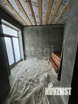 Дом 180м&sup2;, 1-этажный, участок 6 сот.  