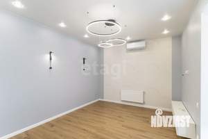 Дом 130м², 2-этажный, участок 6 сот.  