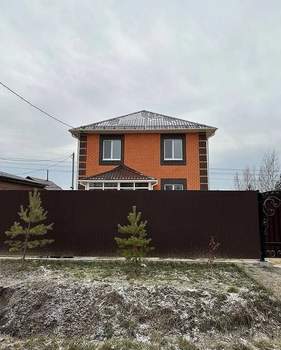Дом 146м², 2-этажный, участок 8 сот.  