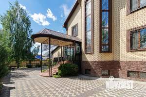 Дом 600м², 2-этажный, участок 14 сот.  