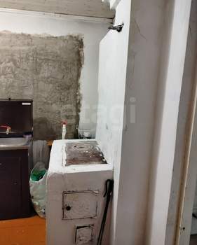 Дом 40м², 2-этажный, участок 4 сот.  