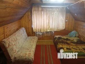 Дом 60м², 2-этажный, участок 7 сот.  