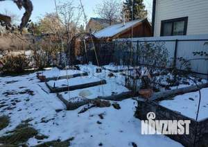 Дом 23м&sup2;, 2-этажный, участок 4 сот.  