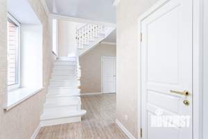 Коттедж 136м&sup2;, 2-этажный, участок 6 сот.  