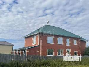 Дом 177м&sup2;, 2-этажный, участок 11 сот.  