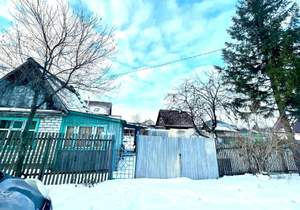 Дом 30м&sup2;, 2-этажный, участок 8 сот.  