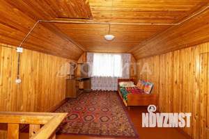 Дом 20м&sup2;, 2-этажный, участок 5 сот.  