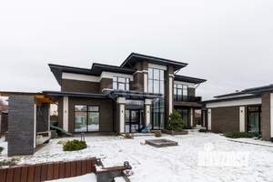 Дом 258м&sup2;, 2-этажный, участок 12 сот.  