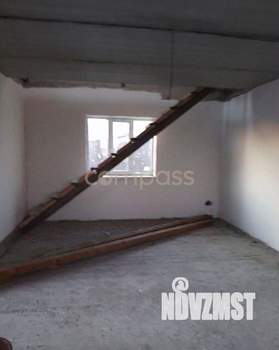 Коттедж 200м&sup2;, 2-этажный, участок 5 сот.  