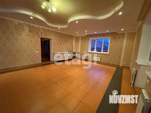 Дом 320м², 2-этажный, участок 25 сот.  