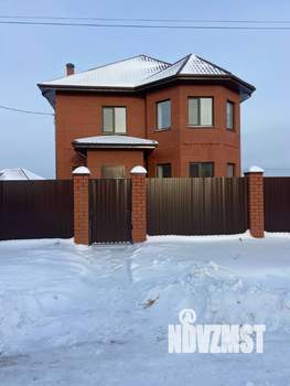 Коттедж 162м&sup2;, 2-этажный, участок 8 сот.  