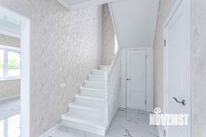 Коттедж 161м², 2-этажный, участок 8 сот.  