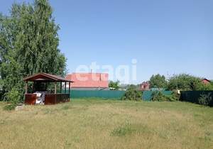 Дом 272м², 2-этажный, участок 15 сот.  