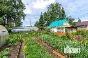 Дом 18м&sup2;, 2-этажный, участок 6 сот.  