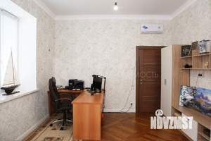 Коттедж 350м², 4-этажный, участок 11 сот.  