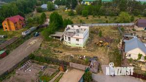 Дом 550м&sup2;, 3-этажный, участок 16 сот.  