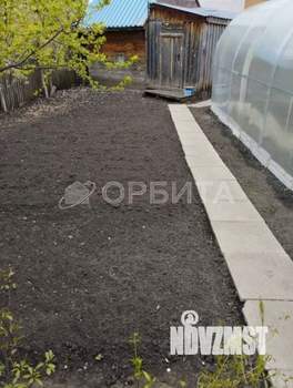 Дом 13м&sup2;, 2-этажный, участок 4 сот.  