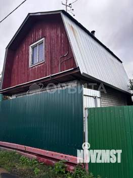 Дом 30м&sup2;, 2-этажный, участок 4 сот.  