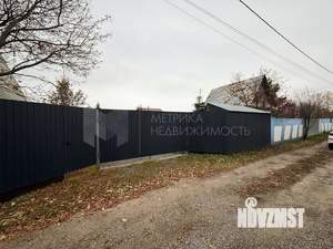 Дом 30м², 2-этажный, участок 6 сот.  