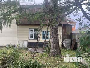 Дом 40м², 2-этажный, участок 6 сот.  